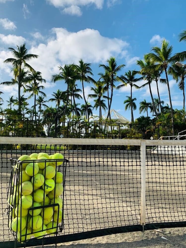 Фото Renaissance Santo Domingo Jaragua Hotel & Casino