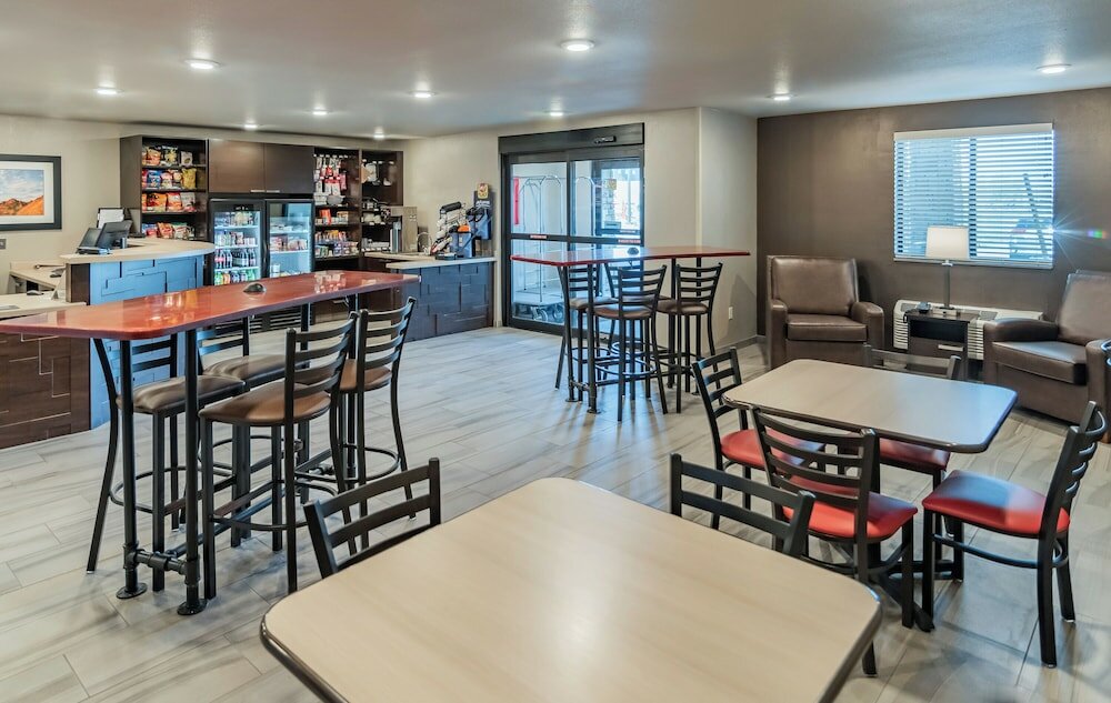 Фото My Place Hotel - Overland Park