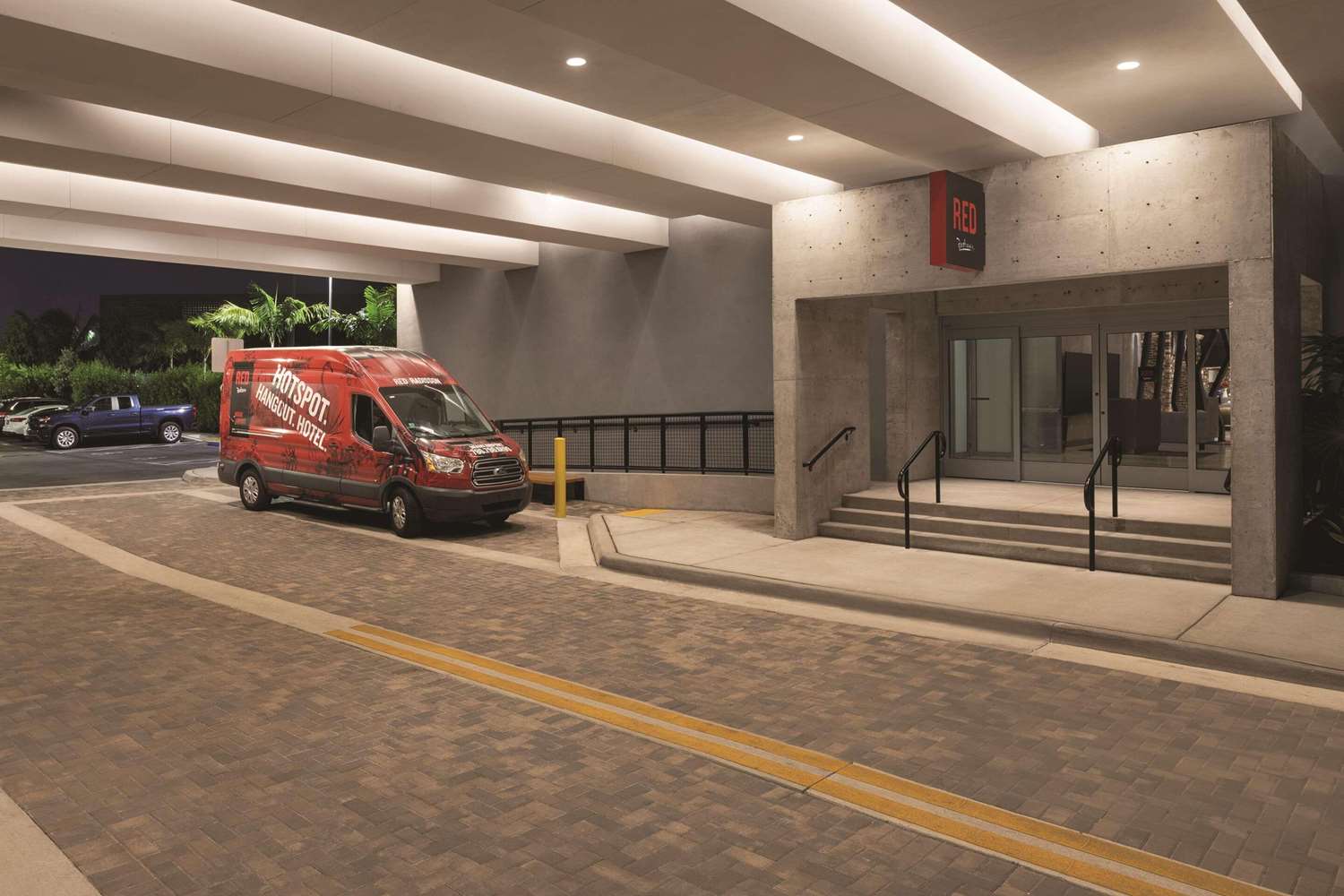 Фото Radisson Red Miami Airport