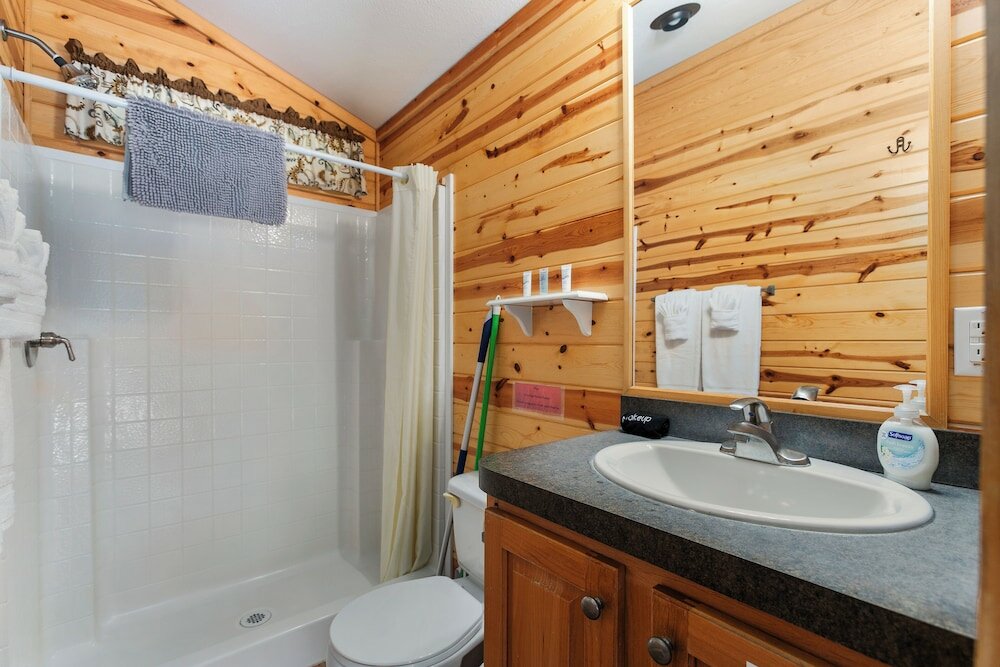 Фото Robin Hood Village Resort