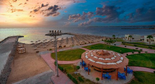 Гостиница New Eagles Aqua Park Resort в Хургаде