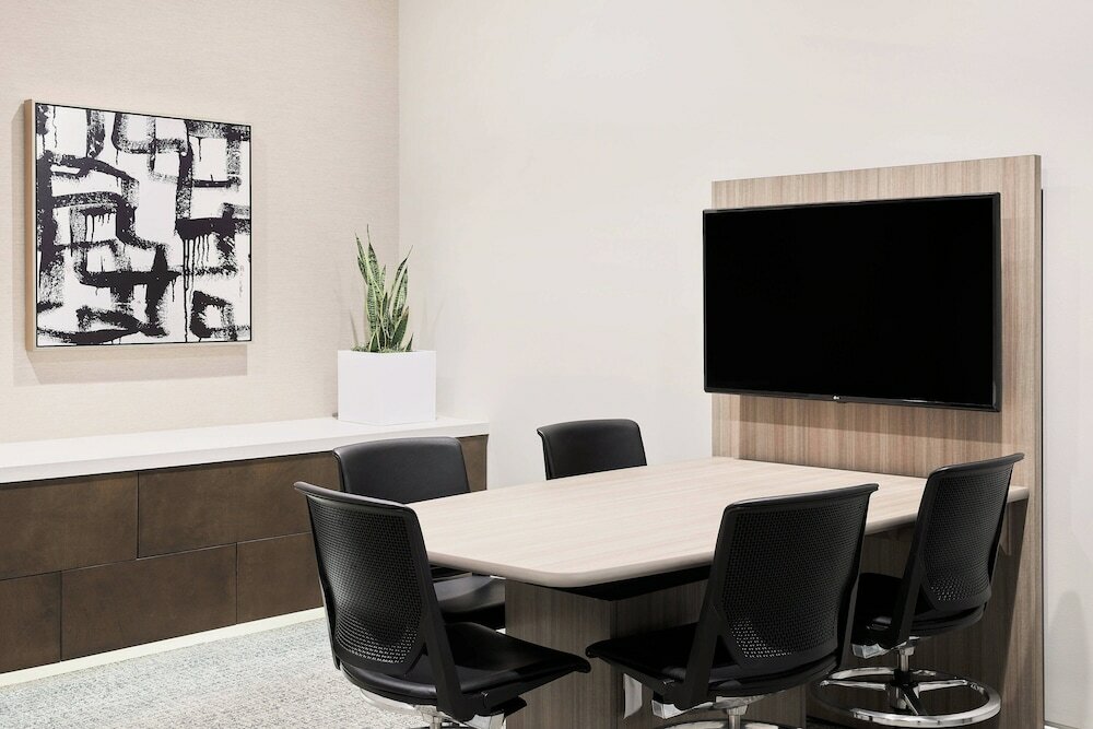 Фото Ac Hotel by Marriott Charlotte Southpark