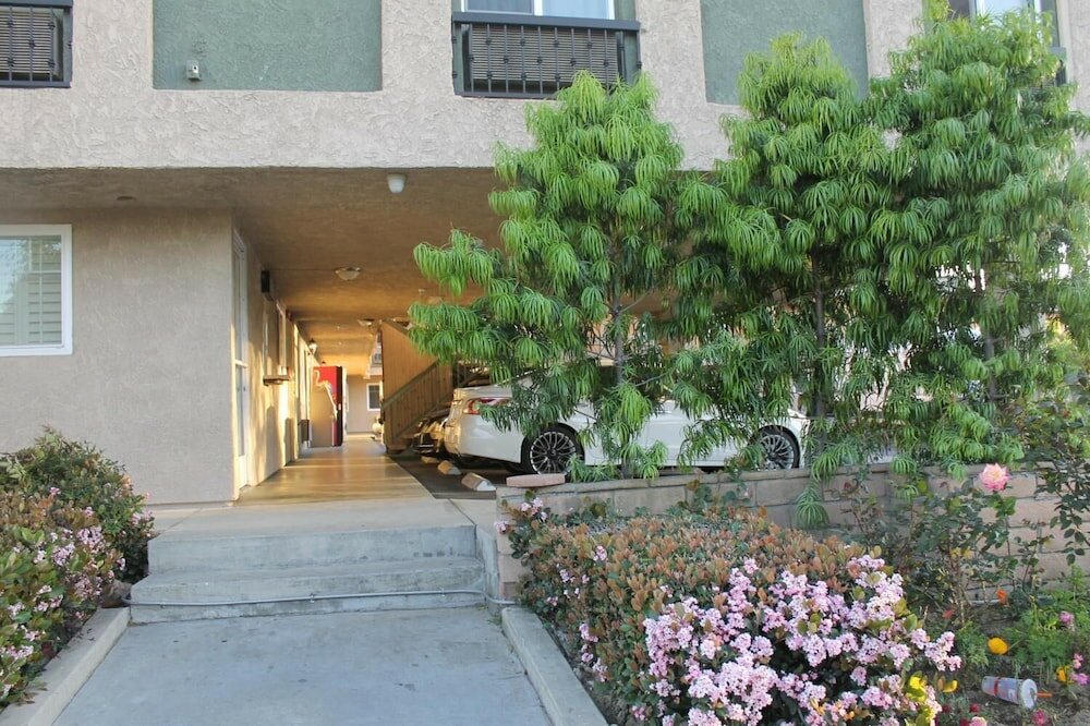 Фото El Rancho Inn Hawthorne