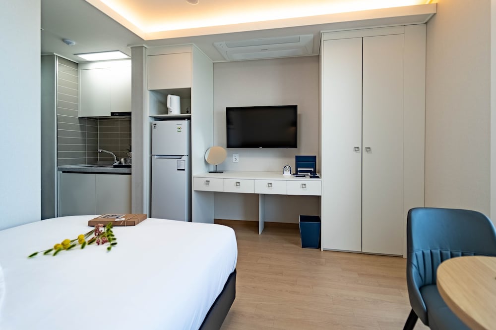 Фото PineАrt Label