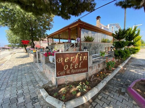 Гостиница Berfin Otel в Эзине