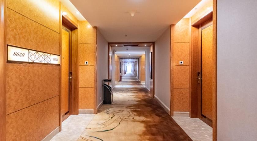 Фото Vienna Hotel Dongguan Tangxia Binfen Plaza