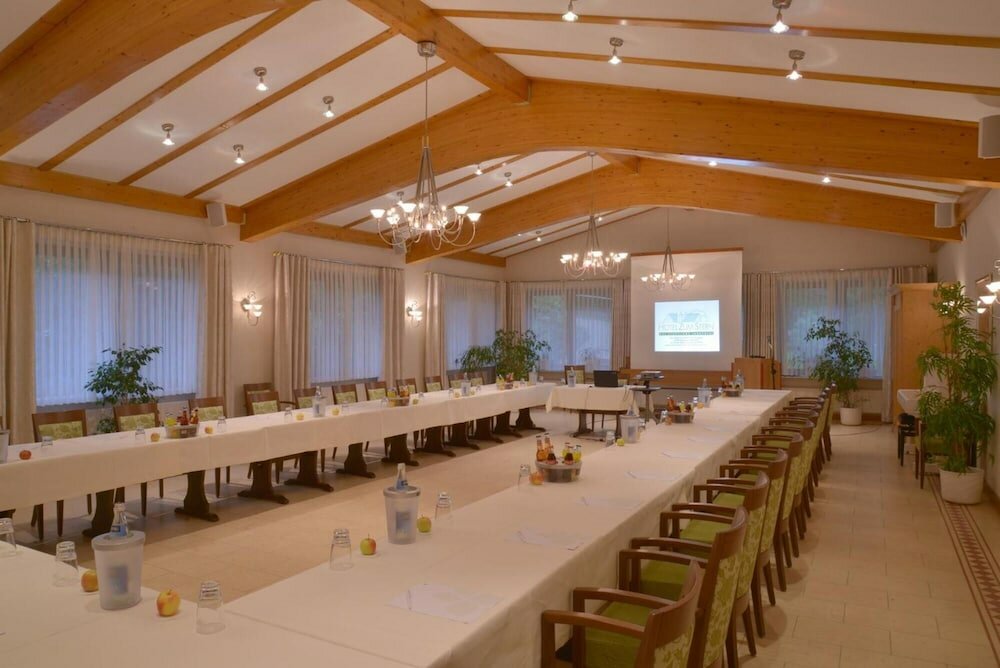 Фото Parkhotel zum Stern