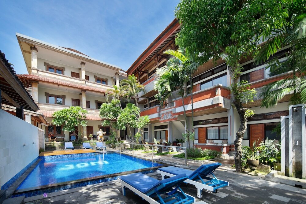 Фото Legian Village Hotel