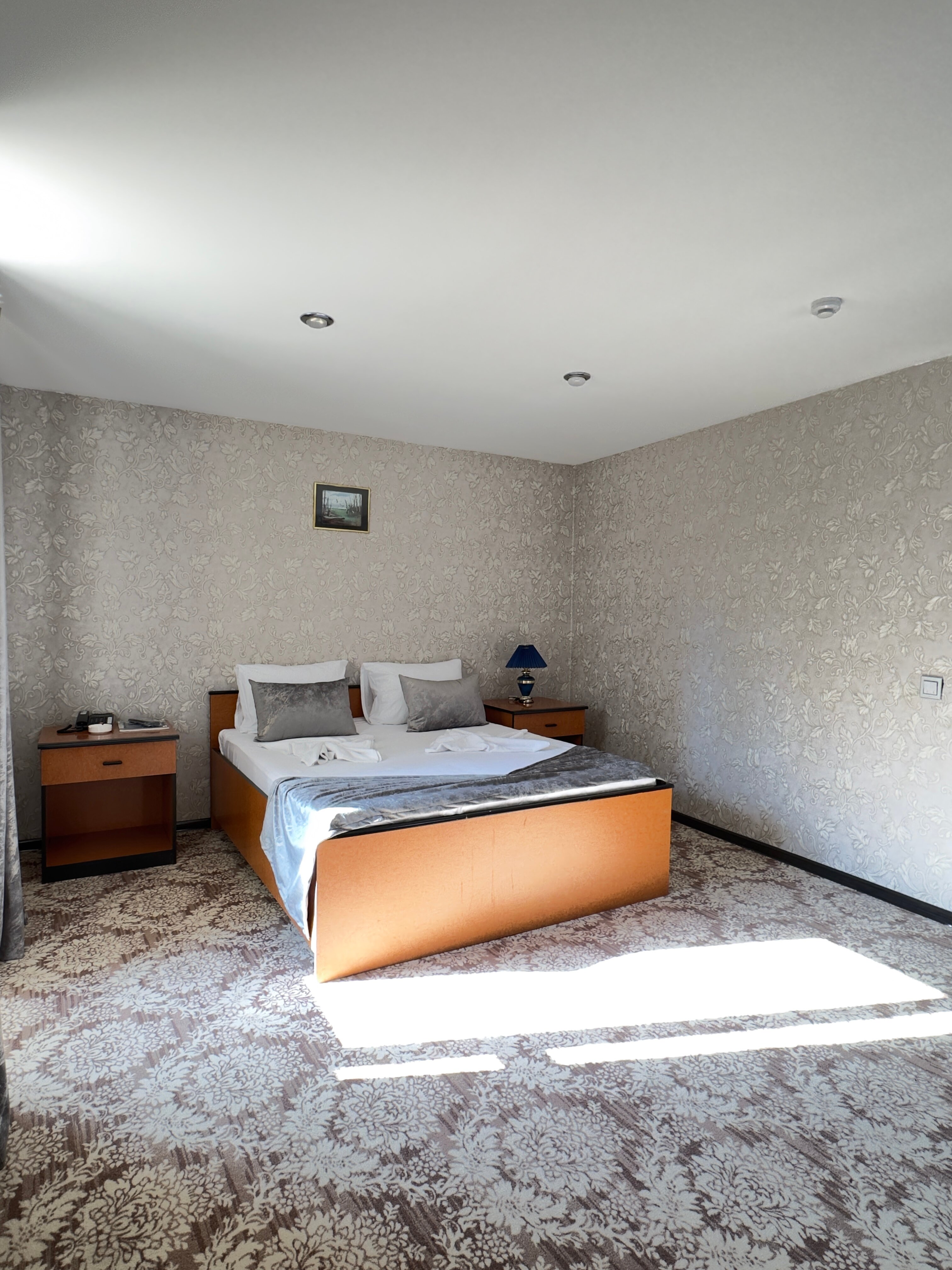 Фото Rosemary Inn Hotel