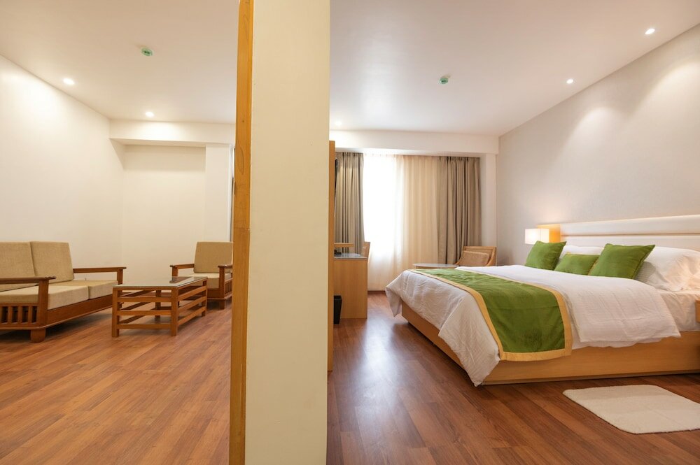 Фото Pushkara Sarovar Portico Dibrugarh