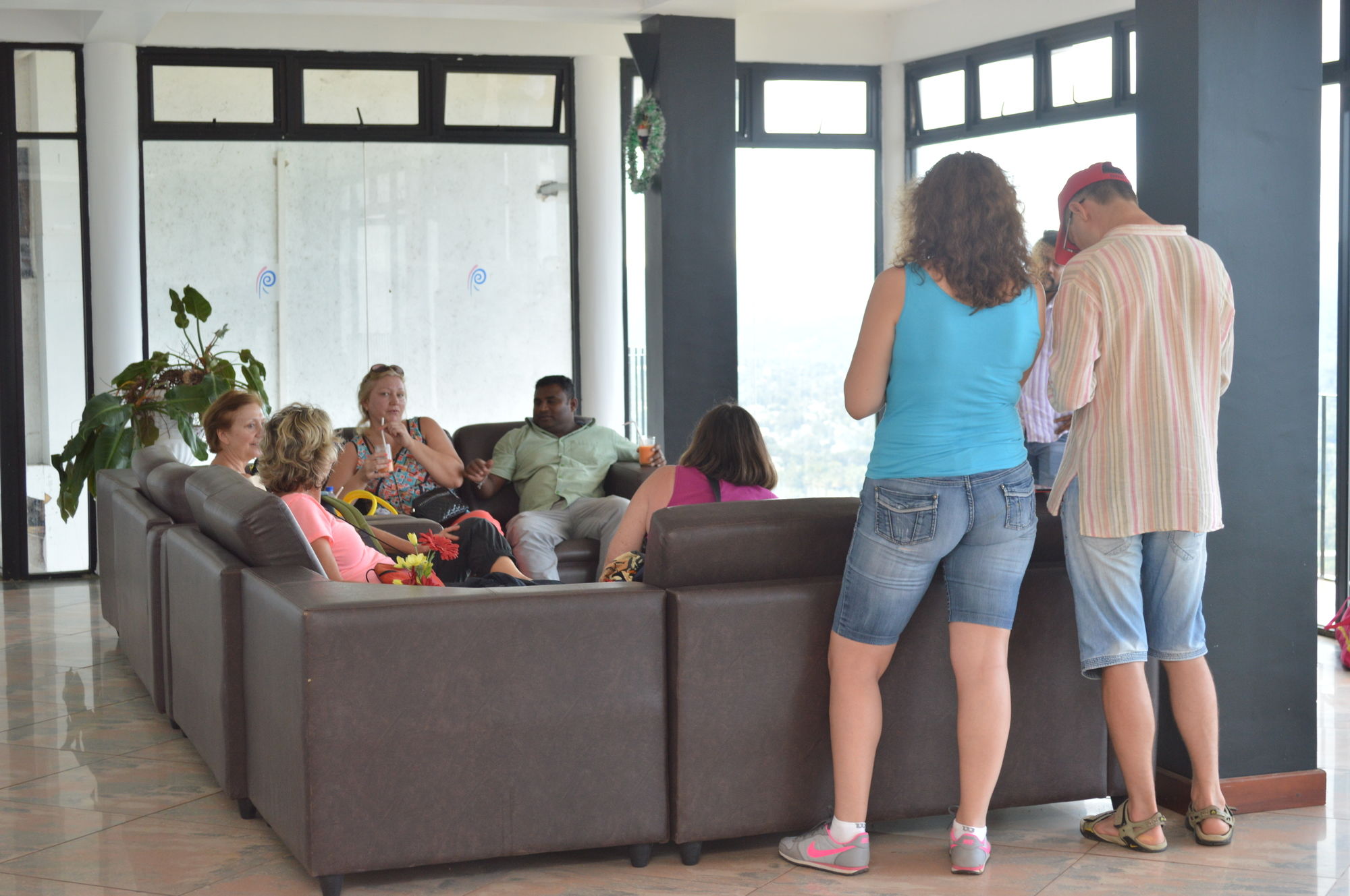 Фото Ceyloni Panorama Resort