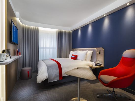 Фото Holiday Inn Express Porto City Center, an Ihg Hotel