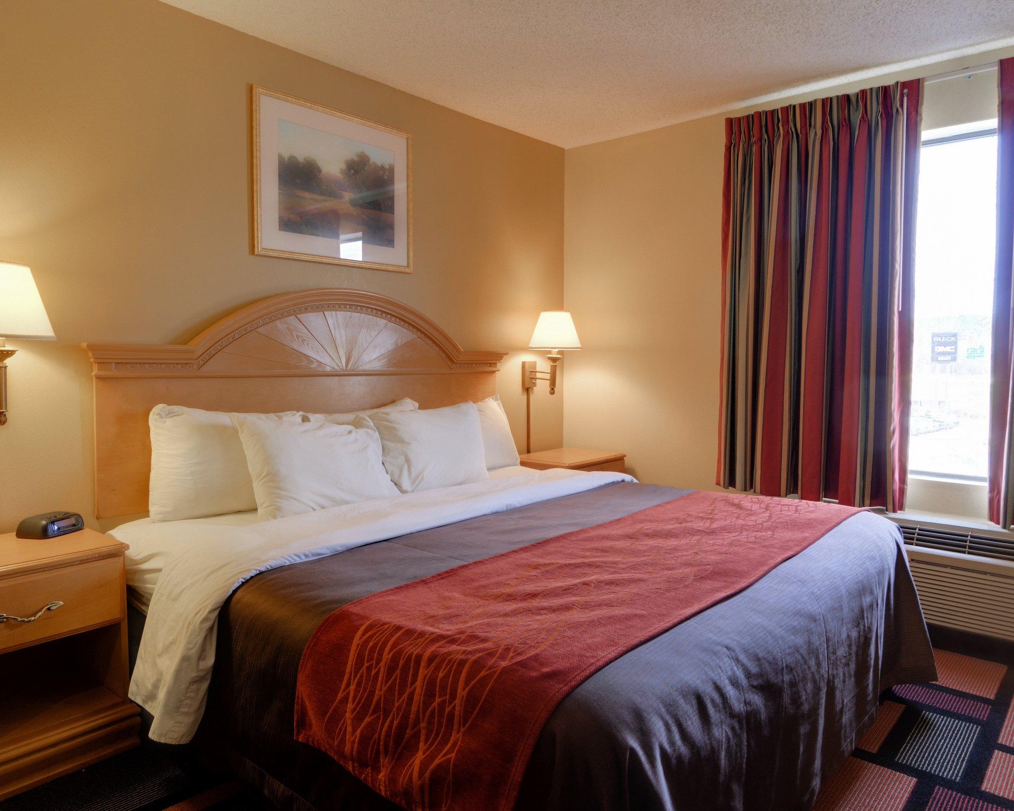 Фото Quality Inn & Suites