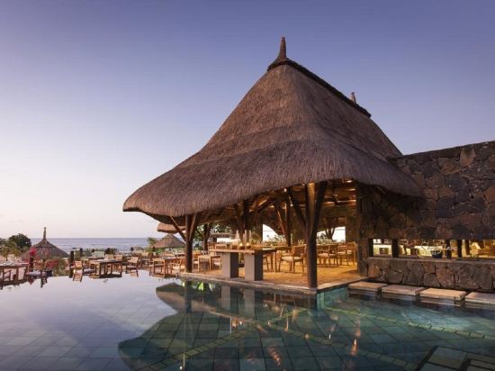 Фото Veranda Pointe Aux Biches Hotel