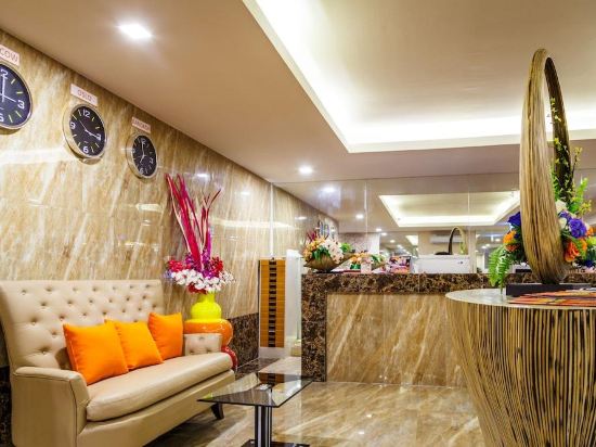 Фото Sunset Apartments