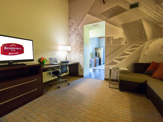 Фото Residence Inn by Marriott Boston Downtown/Seaport