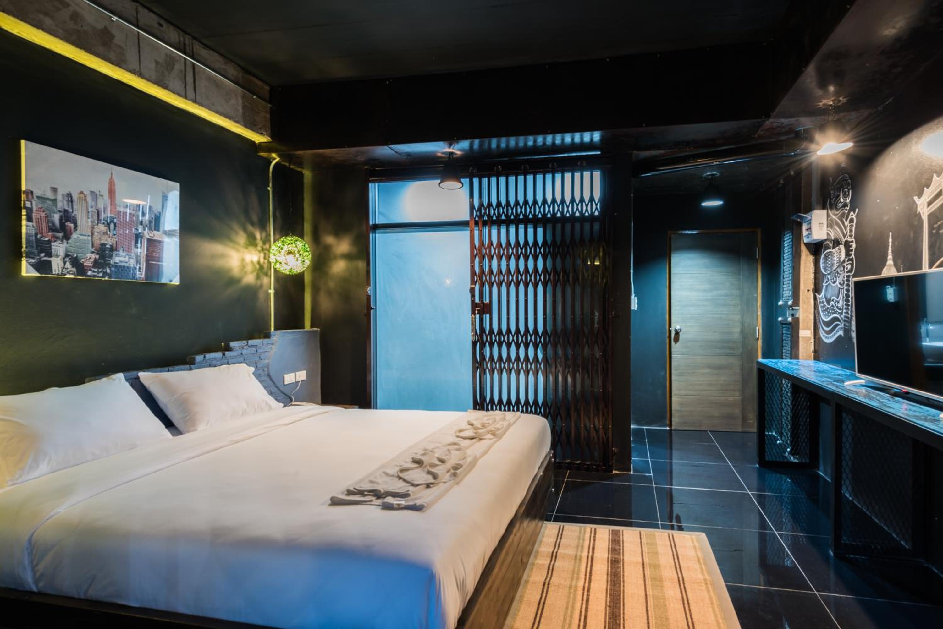 Фото Nine Blue Residence