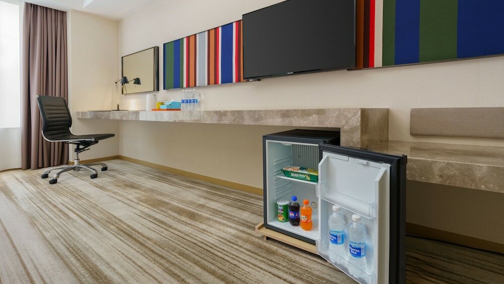 Фото Holiday Inn Express Shenyang Tawan