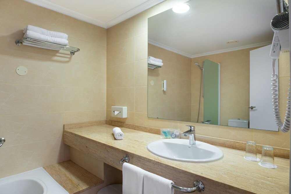 Фото Landmar Hotel Costa Los Gigantes