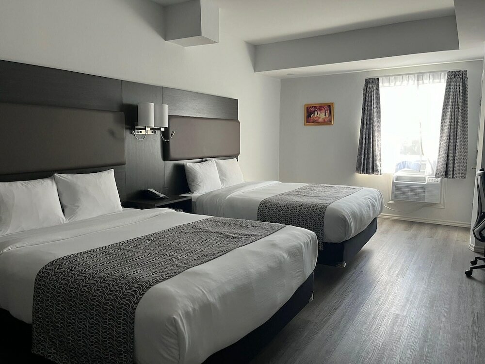 Фото Travelodge by Wyndham Rigaud