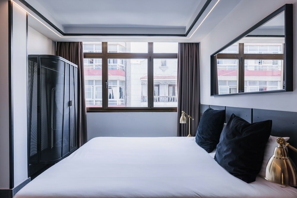 Фото Poem Suites