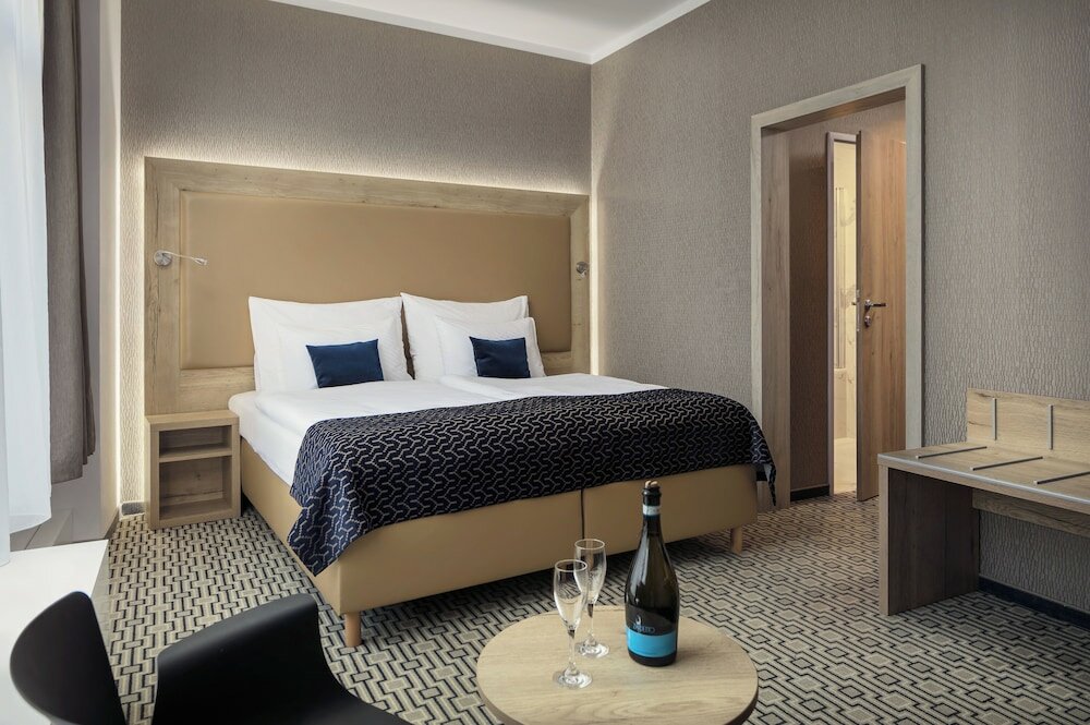 Фото Hotel Astoria