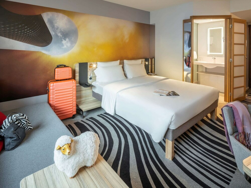 Фото Novotel Wien City