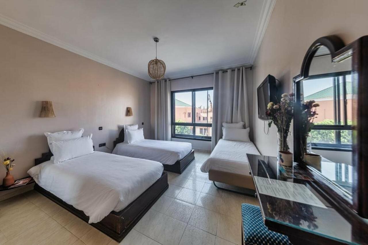 Фото Amani Hotel