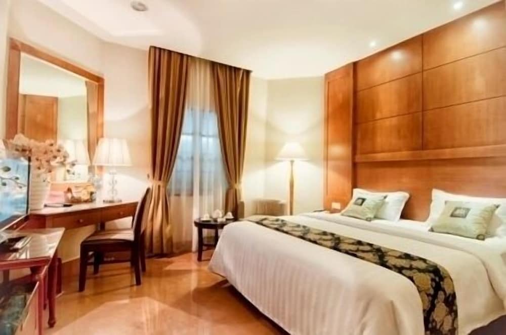 Фото Grand Sakura Hotel