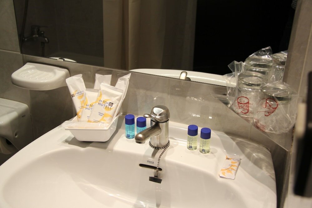 Фото Htop BCN City Hotel