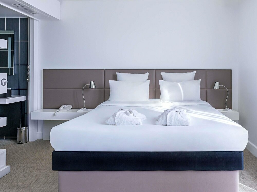 Фото Novotel Suites Paris Issy Les Moulineaux