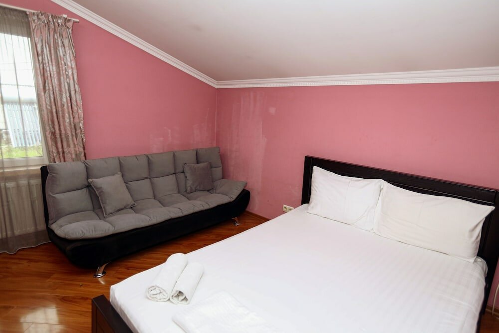 Фото Hotel Isaka