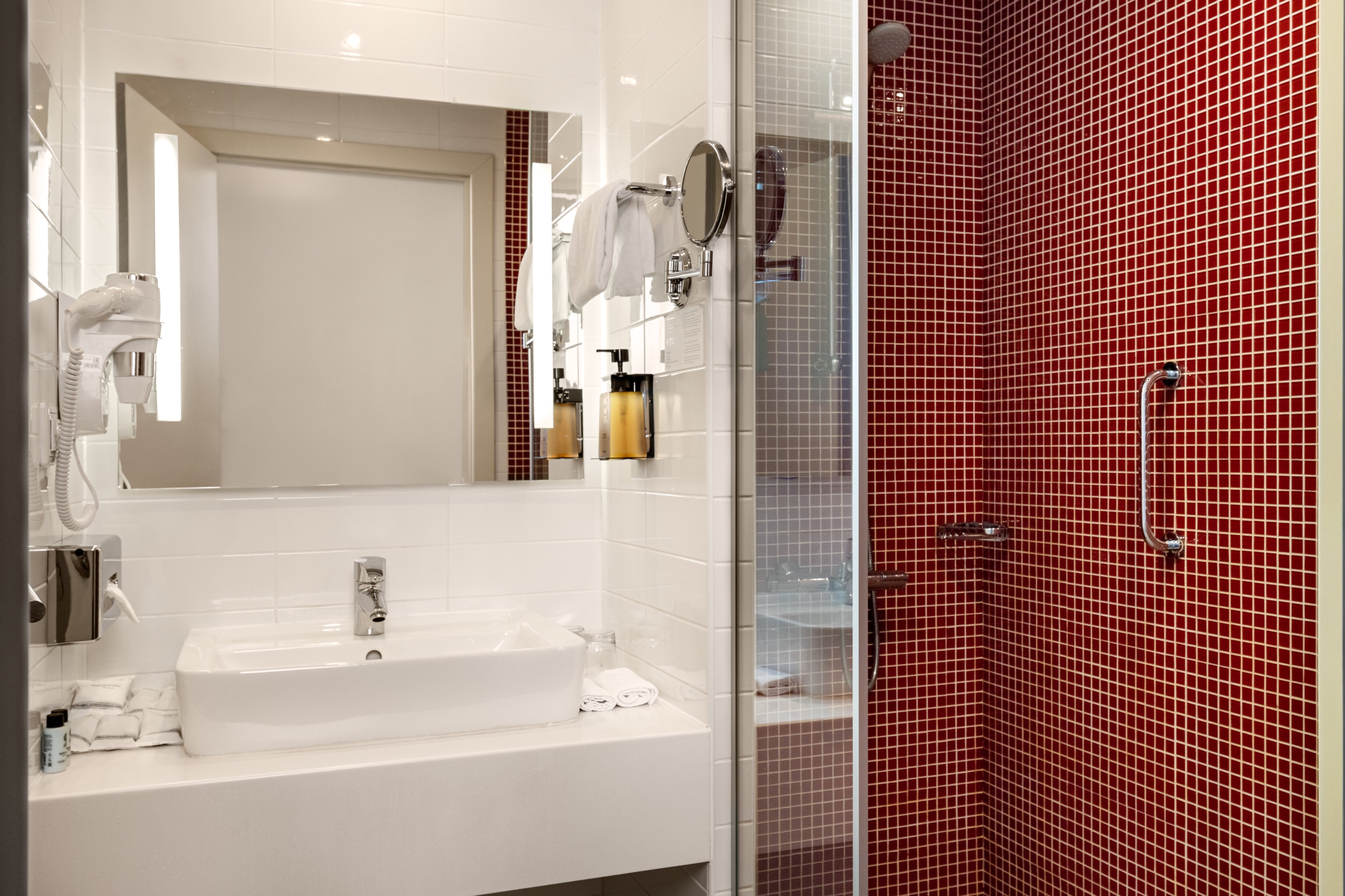 Фото Cosmos Yaroslavl Hotel