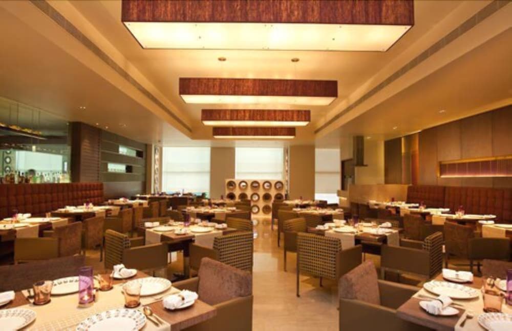 Фото The Raintree, Anna Salai