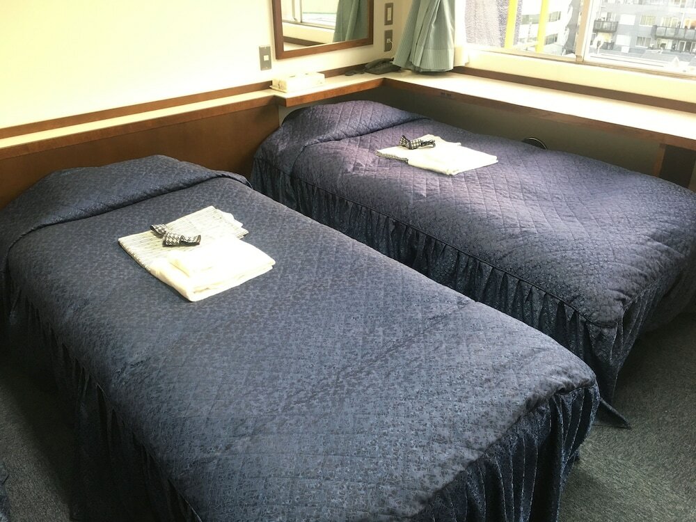 Фото Tokyo Business Hotel