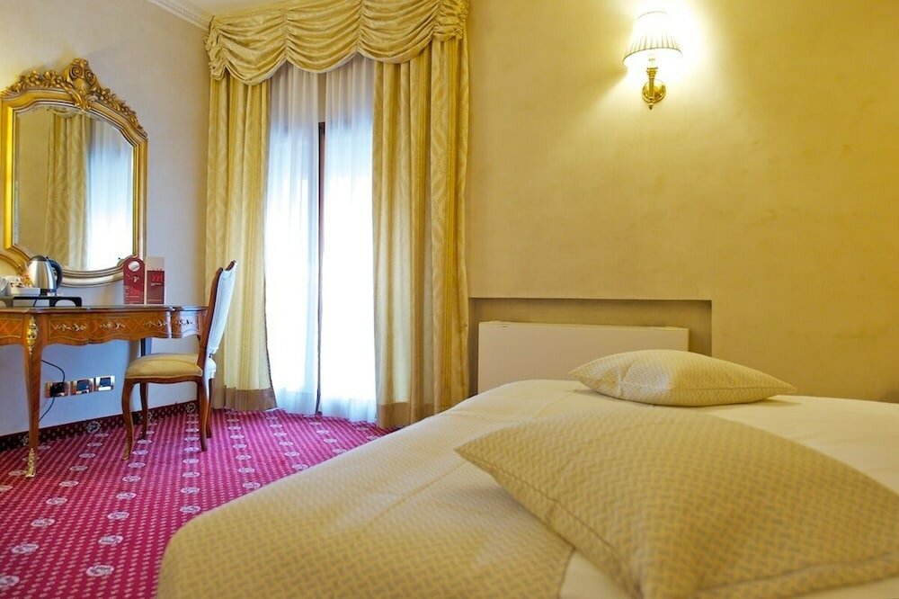 Фото Mercure Parma Stendhal
