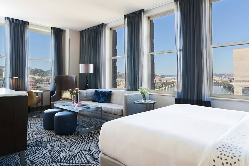 Фото Renaissance Pittsburgh Hotel