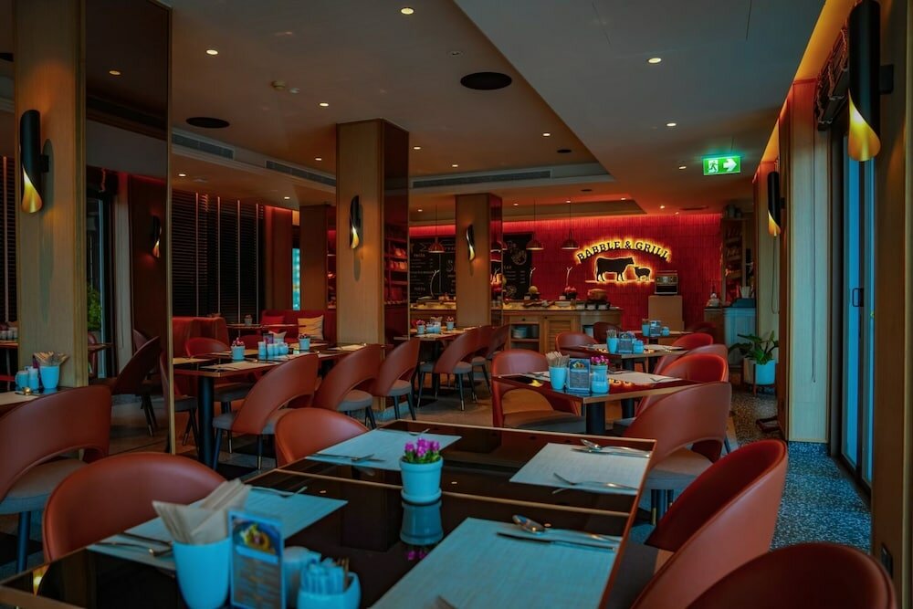 Фото Riva Surya Bangkok