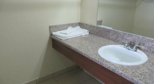Гостиница National Inn Garden Grove в Гарден Грове