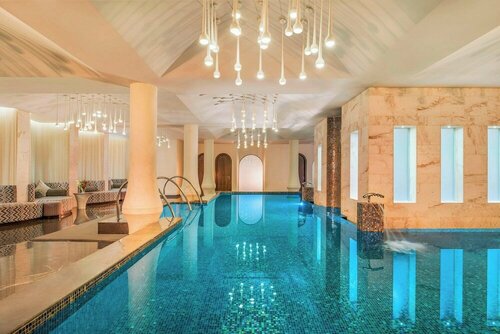 Гостиница W Goa в Вагаторе