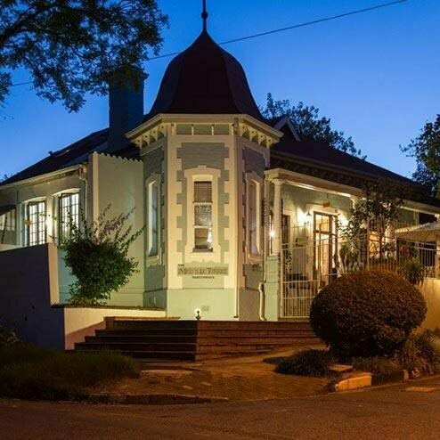 Гостиница Melville Turret Guesthouse в Йоханнесбурге