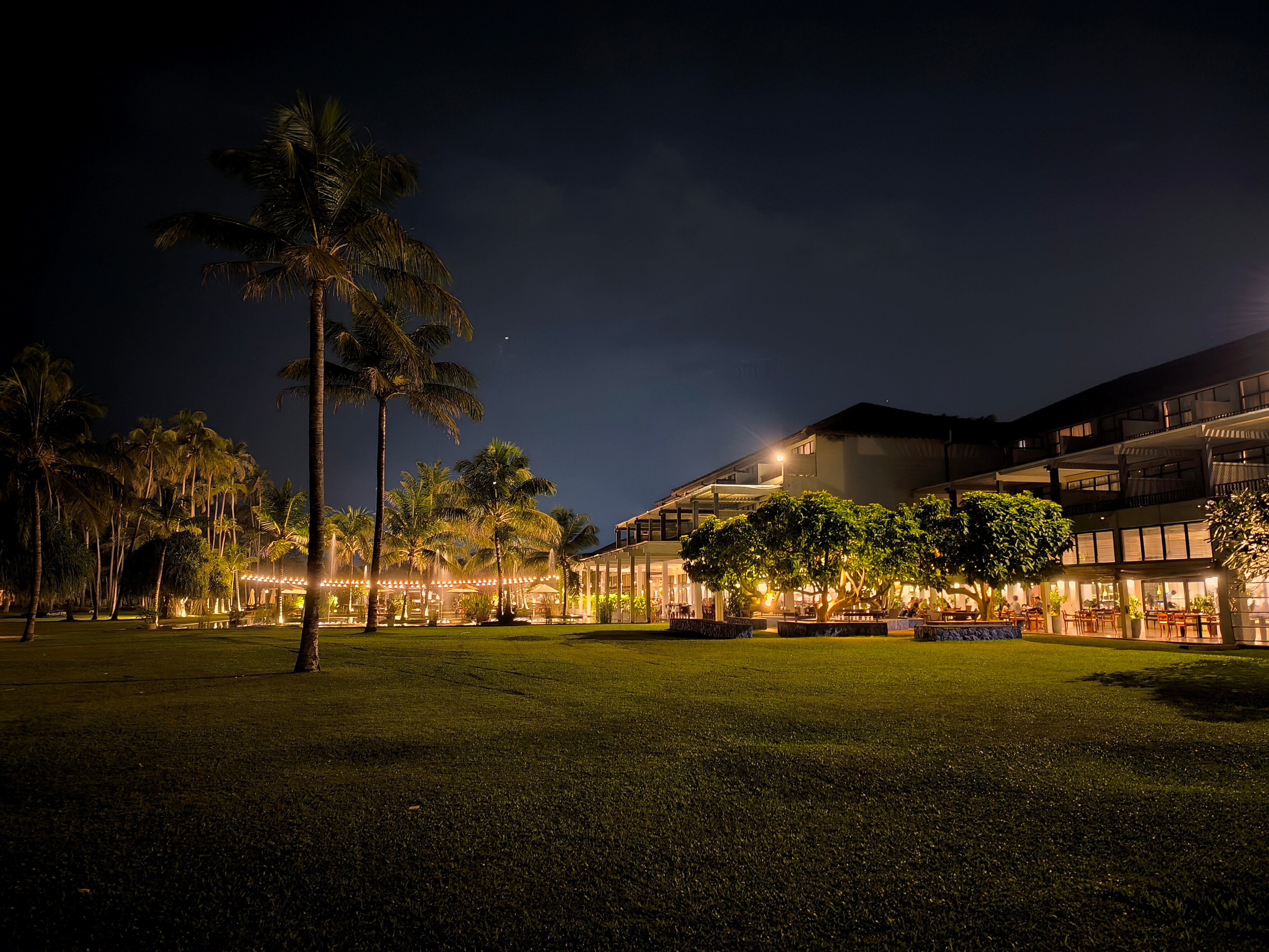 Фото The Blue Water