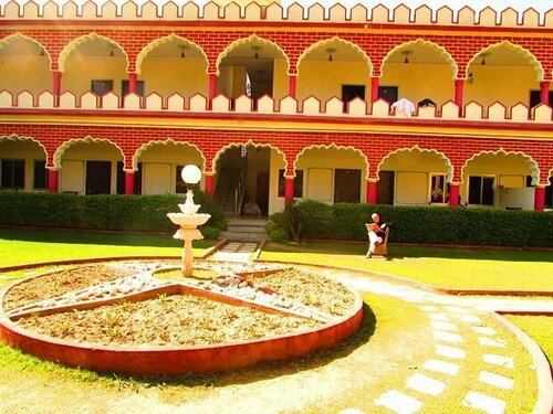 Гостиница The Third Eye Hotel & Restaurant в Пушкаре