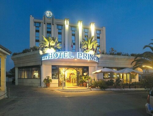 Гостиница Hotel Principe в Помеции