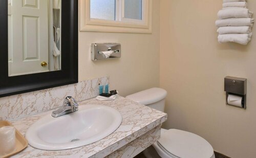 Гостиница North Coast Inn в Кресент Сити