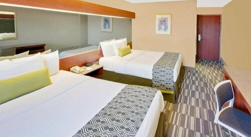 Гостиница Microtel Inn & Suites by Wyndham Daphne/Mobile в Дафни