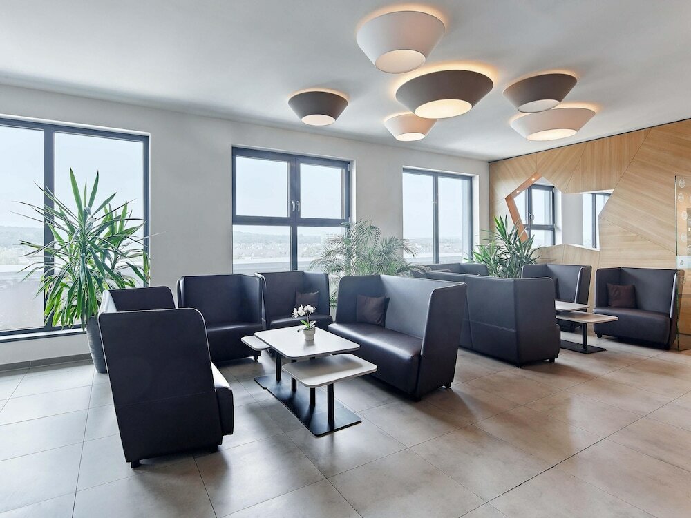 Фото B&b Hotel Köln-Troisdorf