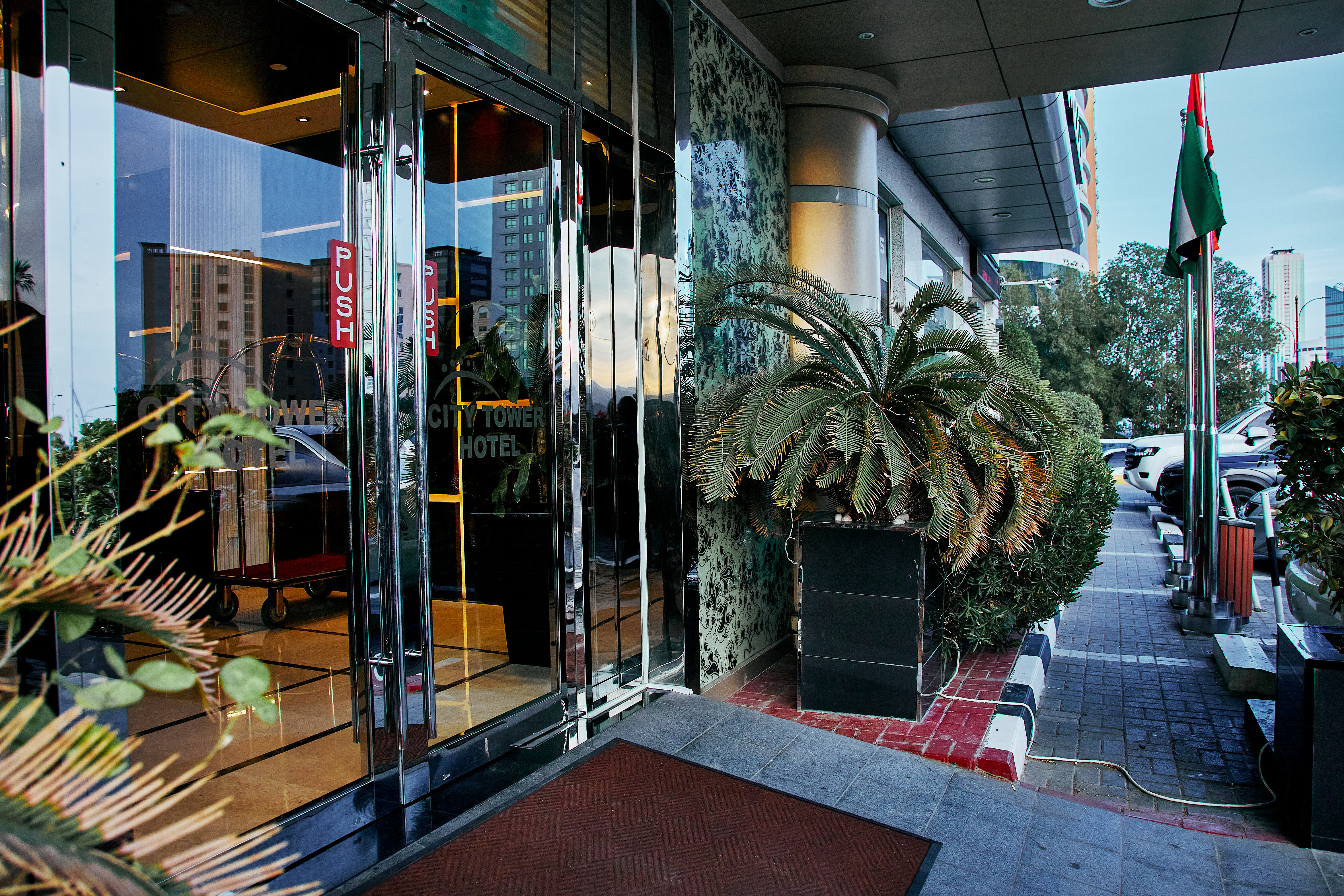 Фото City Tower Hotel