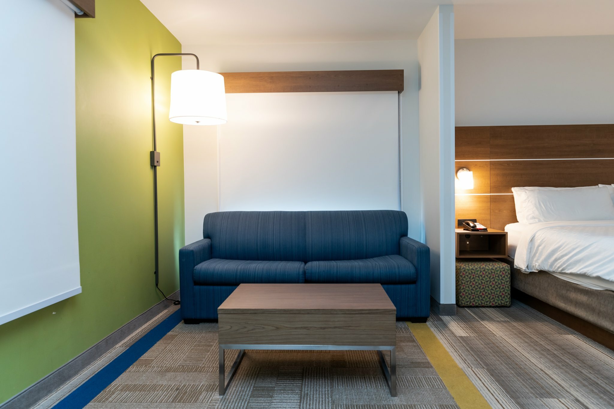 Фото Holiday Inn Express & Suites Edmonton Sw - Windermere, an Ihg Hotel