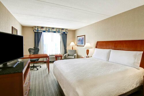 Гостиница Hilton Garden Inn Toronto/Burlington в Оквилле